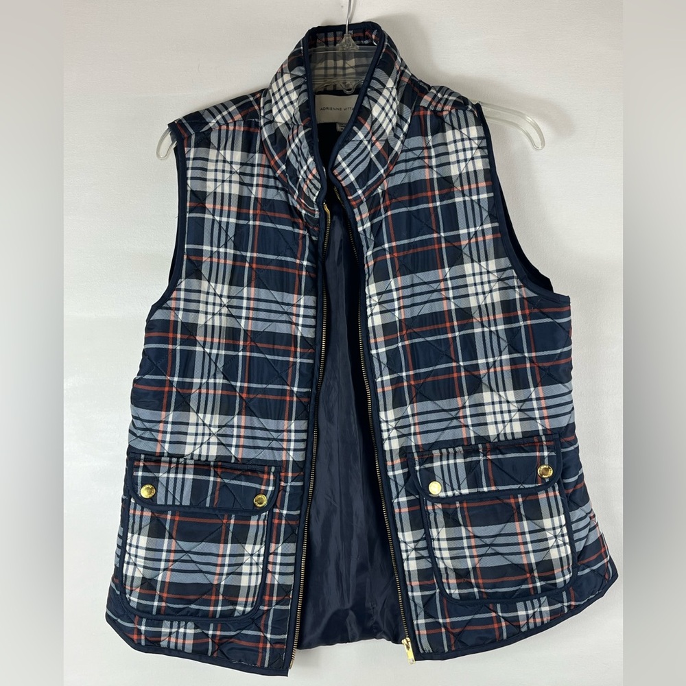 Adrienne Vittadini Plaid Blue White Red Puffer Vest 2 Pockets Sz XL Runs Small